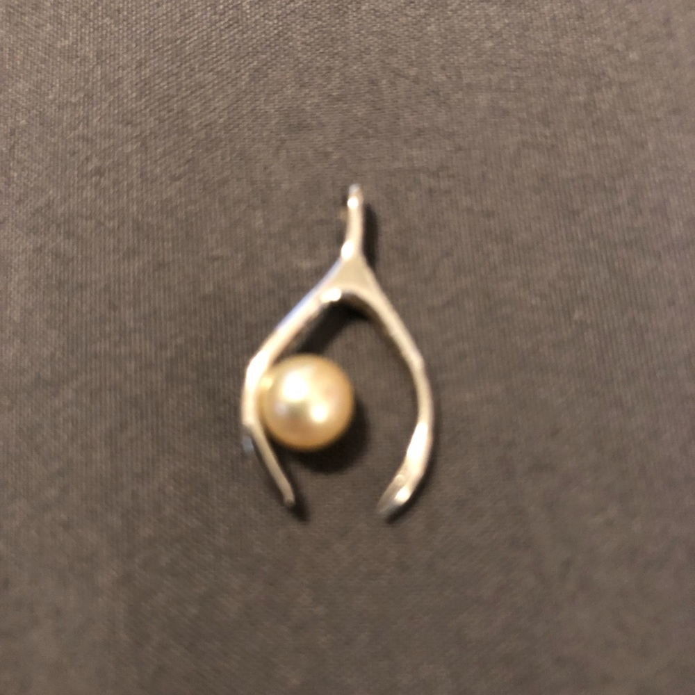 Vintage silver & Pearl pendant